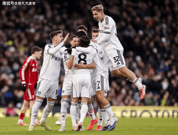 真不能赖运气欠佳：利物浦2-2富勒姆，斯洛特有何战术可言？